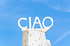 Ciao escrita en la madera | Foto de stock