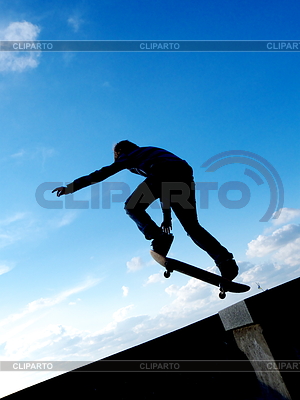 Skater jump.  | High resolution stock photo |ID 6274319